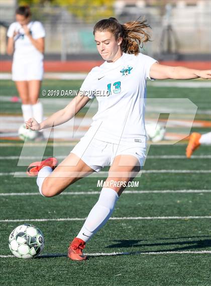 Thumbnail 3 in Pinnacle vs. Highland (Coyote Classic Tournament) photogallery.