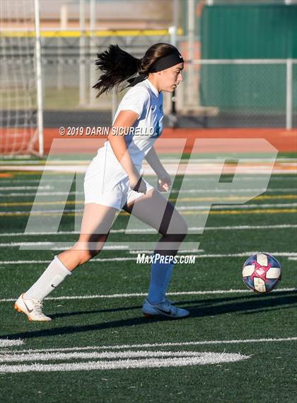 Thumbnail 2 in Pinnacle vs. Highland (Coyote Classic Tournament) photogallery.