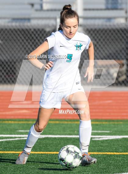 Thumbnail 2 in Pinnacle vs. Highland (Coyote Classic Tournament) photogallery.