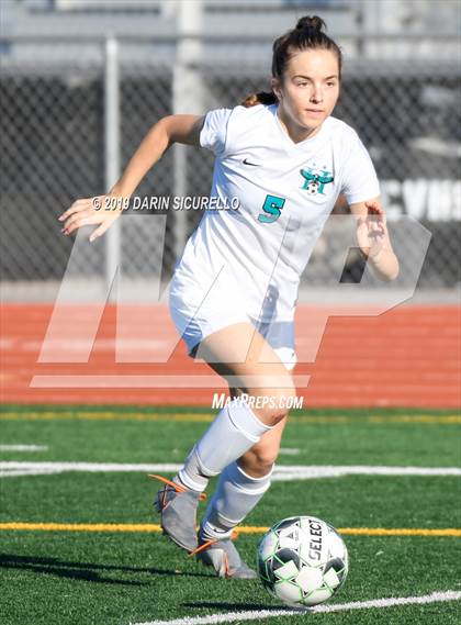 Thumbnail 3 in Pinnacle vs. Highland (Coyote Classic Tournament) photogallery.
