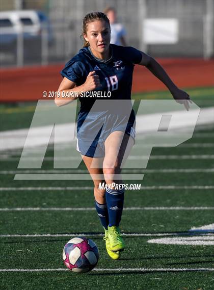 Thumbnail 1 in Pinnacle vs. Highland (Coyote Classic Tournament) photogallery.