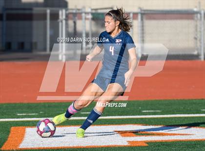 Thumbnail 2 in Pinnacle vs. Highland (Coyote Classic Tournament) photogallery.
