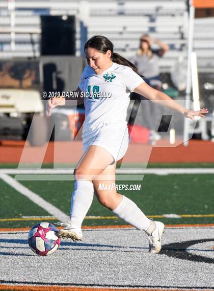 Thumbnail 3 in Pinnacle vs. Highland (Coyote Classic Tournament) photogallery.