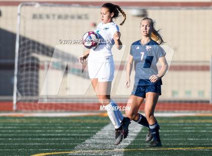 Thumbnail 1 in Pinnacle vs. Highland (Coyote Classic Tournament) photogallery.