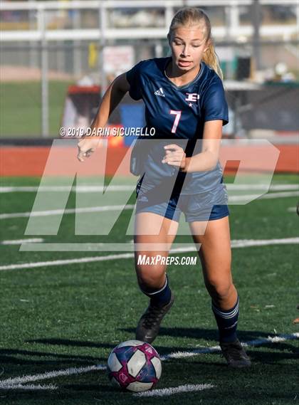 Thumbnail 1 in Pinnacle vs. Highland (Coyote Classic Tournament) photogallery.