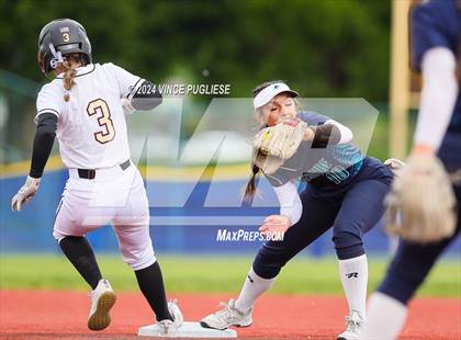 Thumbnail 1 in Auburn Riverside @ University (WIAA 3A State Championships Semi-Final) photogallery.