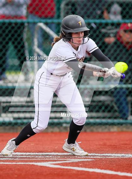 Thumbnail 1 in Auburn Riverside @ University (WIAA 3A State Championships Semi-Final) photogallery.