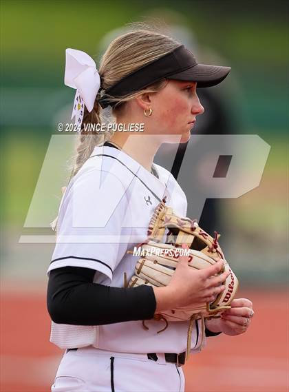 Thumbnail 2 in Auburn Riverside @ University (WIAA 3A State Championships Semi-Final) photogallery.
