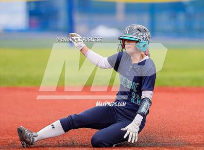 Thumbnail 1 in Auburn Riverside @ University (WIAA 3A State Championships Semi-Final) photogallery.