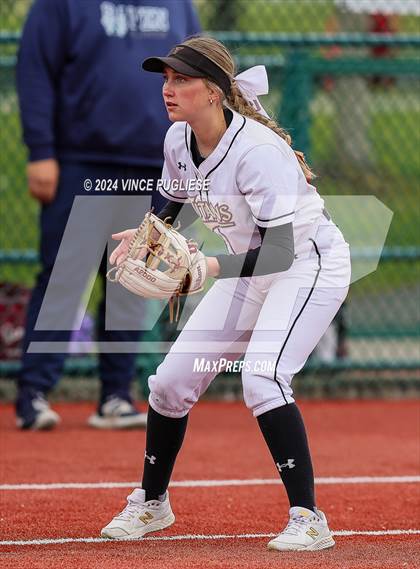 Thumbnail 3 in Auburn Riverside @ University (WIAA 3A State Championships Semi-Final) photogallery.
