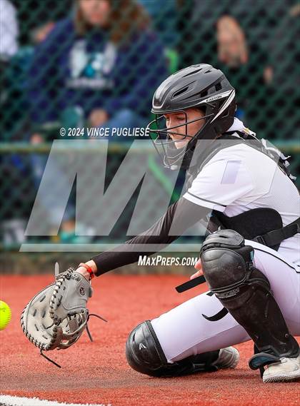 Thumbnail 1 in Auburn Riverside @ University (WIAA 3A State Championships Semi-Final) photogallery.