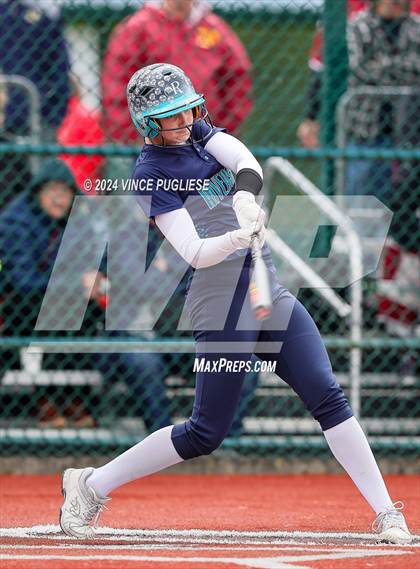 Thumbnail 3 in Auburn Riverside @ University (WIAA 3A State Championships Semi-Final) photogallery.