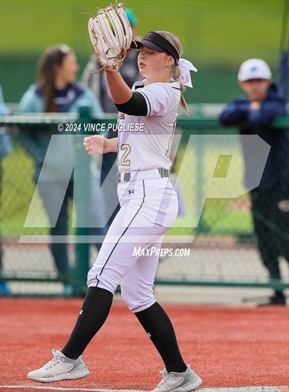 Thumbnail 3 in Auburn Riverside @ University (WIAA 3A State Championships Semi-Final) photogallery.