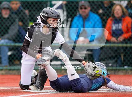 Thumbnail 2 in Auburn Riverside @ University (WIAA 3A State Championships Semi-Final) photogallery.