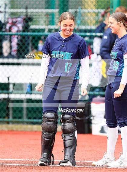 Thumbnail 2 in Auburn Riverside @ University (WIAA 3A State Championships Semi-Final) photogallery.