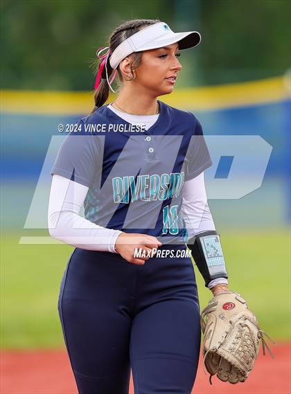 Thumbnail 2 in Auburn Riverside @ University (WIAA 3A State Championships Semi-Final) photogallery.