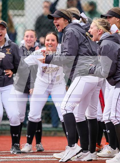 Thumbnail 3 in Auburn Riverside @ University (WIAA 3A State Championships Semi-Final) photogallery.