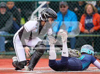 Thumbnail 2 in Auburn Riverside @ University (WIAA 3A State Championships Semi-Final) photogallery.