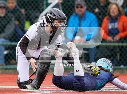 Thumbnail 3 in Auburn Riverside @ University (WIAA 3A State Championships Semi-Final) photogallery.