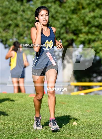 Thumbnail 2 in South Bay Invitational photogallery.
