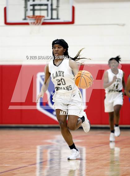 Thumbnail 1 in Chilton County vs Wetumpka (Pike Road Invitational) photogallery.