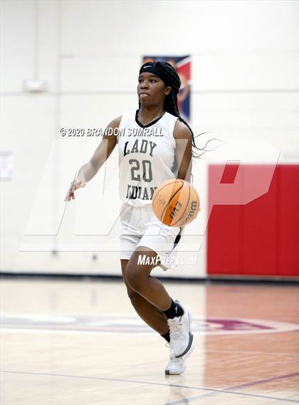 Thumbnail 2 in Chilton County vs Wetumpka (Pike Road Invitational) photogallery.