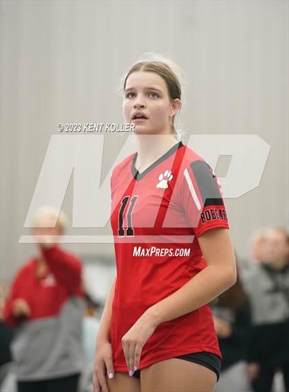 Thumbnail 3 in Grand Blanc vs. Mercy photogallery.