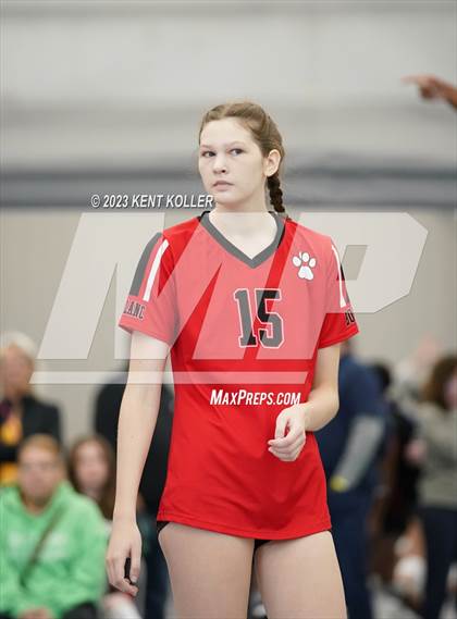 Thumbnail 1 in Grand Blanc vs. Mercy photogallery.