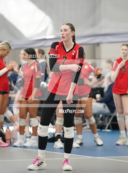 Thumbnail 2 in Grand Blanc vs. Mercy photogallery.