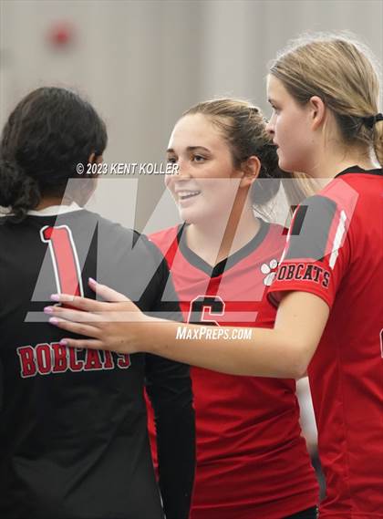 Thumbnail 3 in Grand Blanc vs. Mercy photogallery.