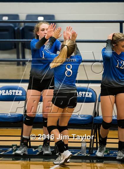 Thumbnail 2 in Springtown @ Peaster photogallery.