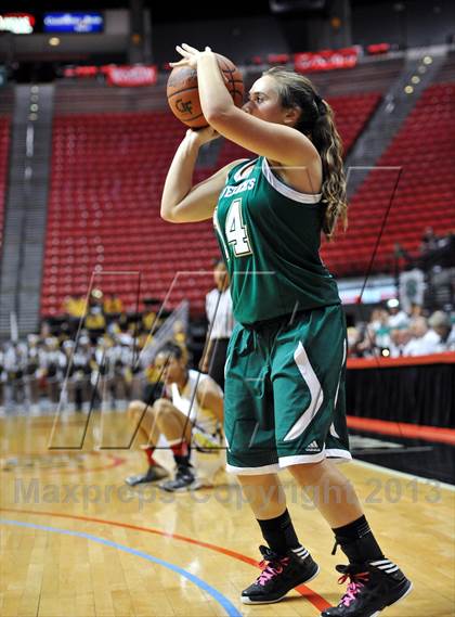 Thumbnail 3 in La Costa Canyon vs. Serra (CIF SDS D2 Final) photogallery.