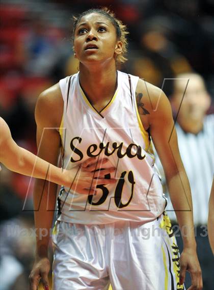 Thumbnail 1 in La Costa Canyon vs. Serra (CIF SDS D2 Final) photogallery.