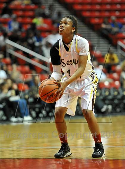 Thumbnail 2 in La Costa Canyon vs. Serra (CIF SDS D2 Final) photogallery.