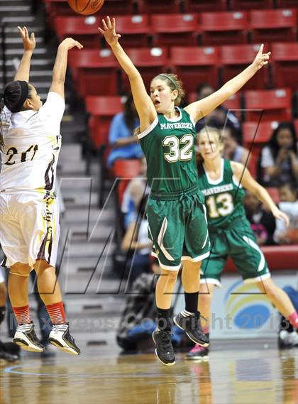 Thumbnail 1 in La Costa Canyon vs. Serra (CIF SDS D2 Final) photogallery.