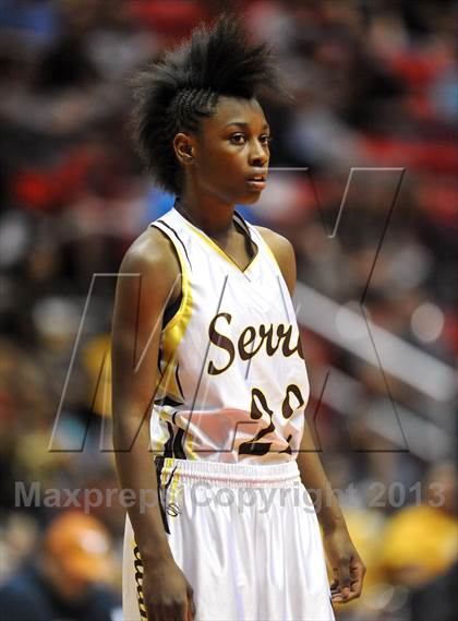 Thumbnail 1 in La Costa Canyon vs. Serra (CIF SDS D2 Final) photogallery.