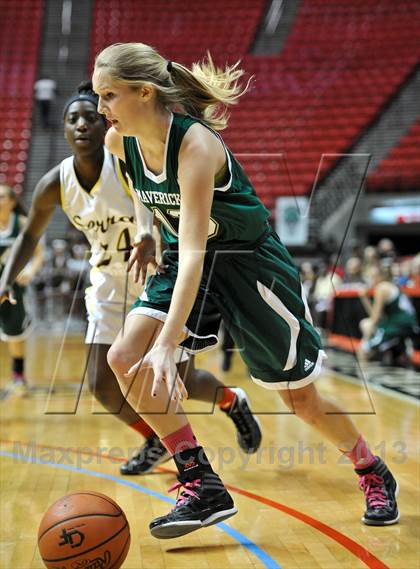 Thumbnail 2 in La Costa Canyon vs. Serra (CIF SDS D2 Final) photogallery.
