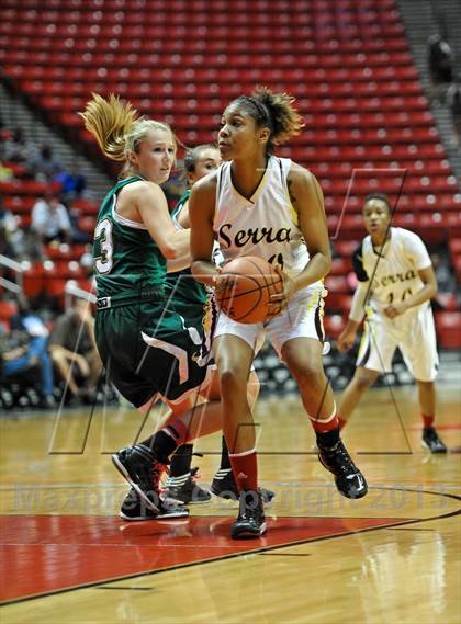 Thumbnail 2 in La Costa Canyon vs. Serra (CIF SDS D2 Final) photogallery.