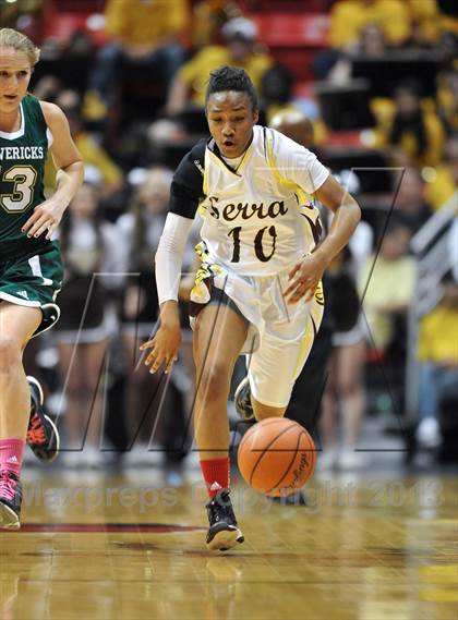Thumbnail 1 in La Costa Canyon vs. Serra (CIF SDS D2 Final) photogallery.