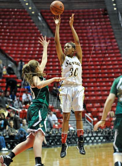 Thumbnail 1 in La Costa Canyon vs. Serra (CIF SDS D2 Final) photogallery.