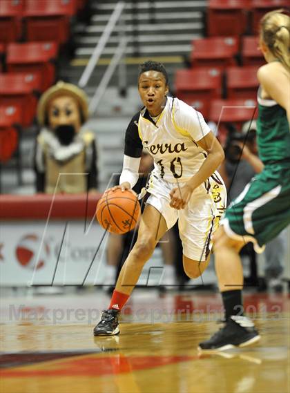 Thumbnail 2 in La Costa Canyon vs. Serra (CIF SDS D2 Final) photogallery.