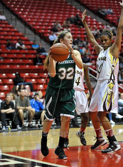 Thumbnail 2 in La Costa Canyon vs. Serra (CIF SDS D2 Final) photogallery.