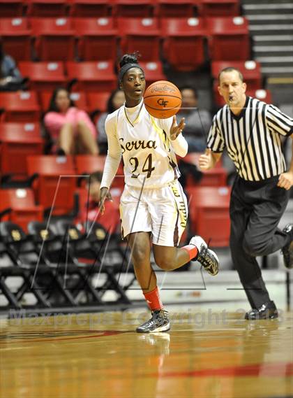 Thumbnail 1 in La Costa Canyon vs. Serra (CIF SDS D2 Final) photogallery.