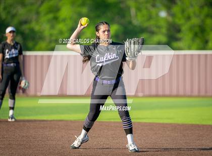 Thumbnail 1 in Lufkin @ Whitehouse photogallery.