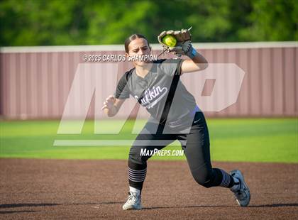 Thumbnail 1 in Lufkin @ Whitehouse photogallery.