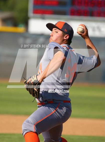 Thumbnail 2 in Bishop Gorman vs. Elk Grove (67th Annual San Diego Lions Tournament) photogallery.