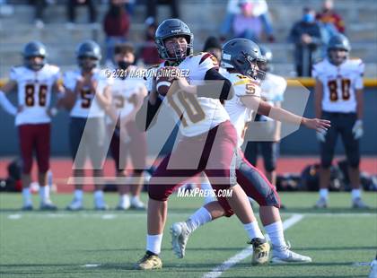 Thumbnail 3 in Royal vs Simi photogallery.