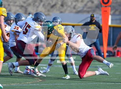 Thumbnail 3 in Royal vs Simi photogallery.