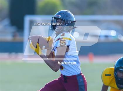Thumbnail 1 in Royal vs Simi photogallery.