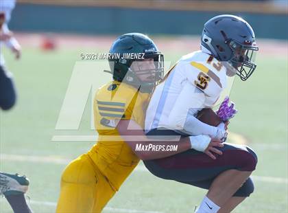 Thumbnail 1 in Royal vs Simi photogallery.